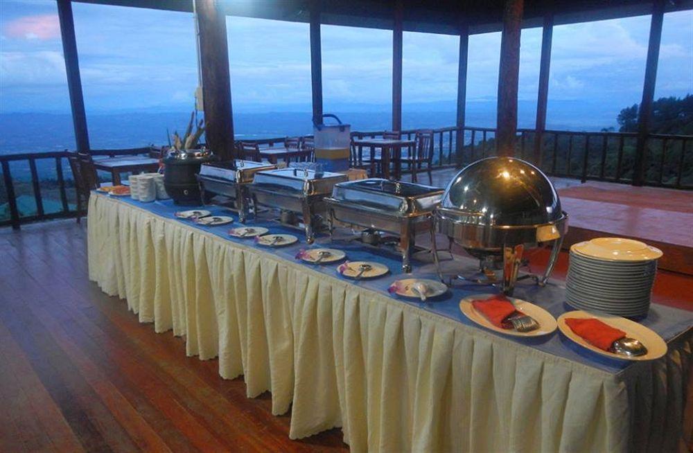 Manis Manis Rooftop Of Borneo Resort Keningau Exterior photo